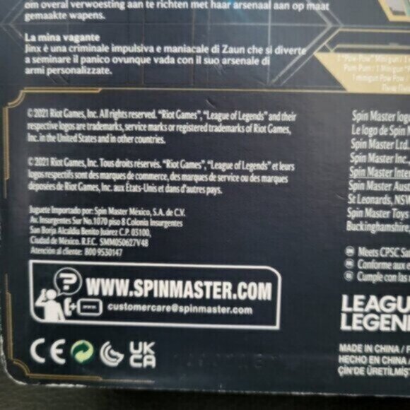 League of Legends Champion Collection Jinx Action Figure - Picture 4 of 9